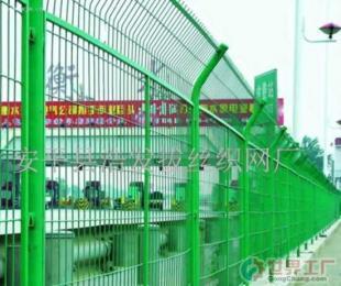 批發(fā)各類(lèi)安全防護(hù)網(wǎng) 廣州篩網(wǎng)、安平絲網(wǎng)、石籠網(wǎng)、壓花網(wǎng)、護(hù)欄網(wǎng)浸塑網(wǎng)詳解